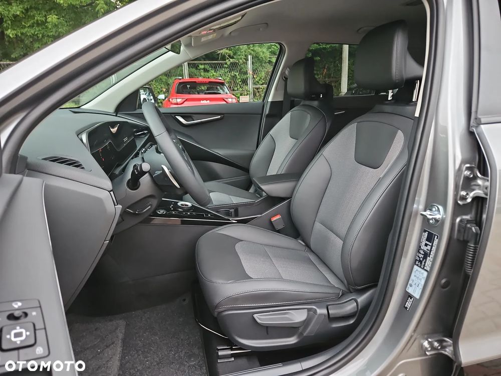 Kia Niro 1.6 GDI Hybrid L - 11