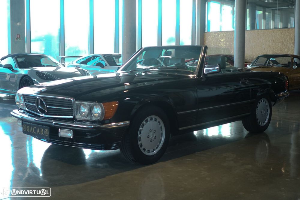 Mercedes-Benz SL 560 - 9