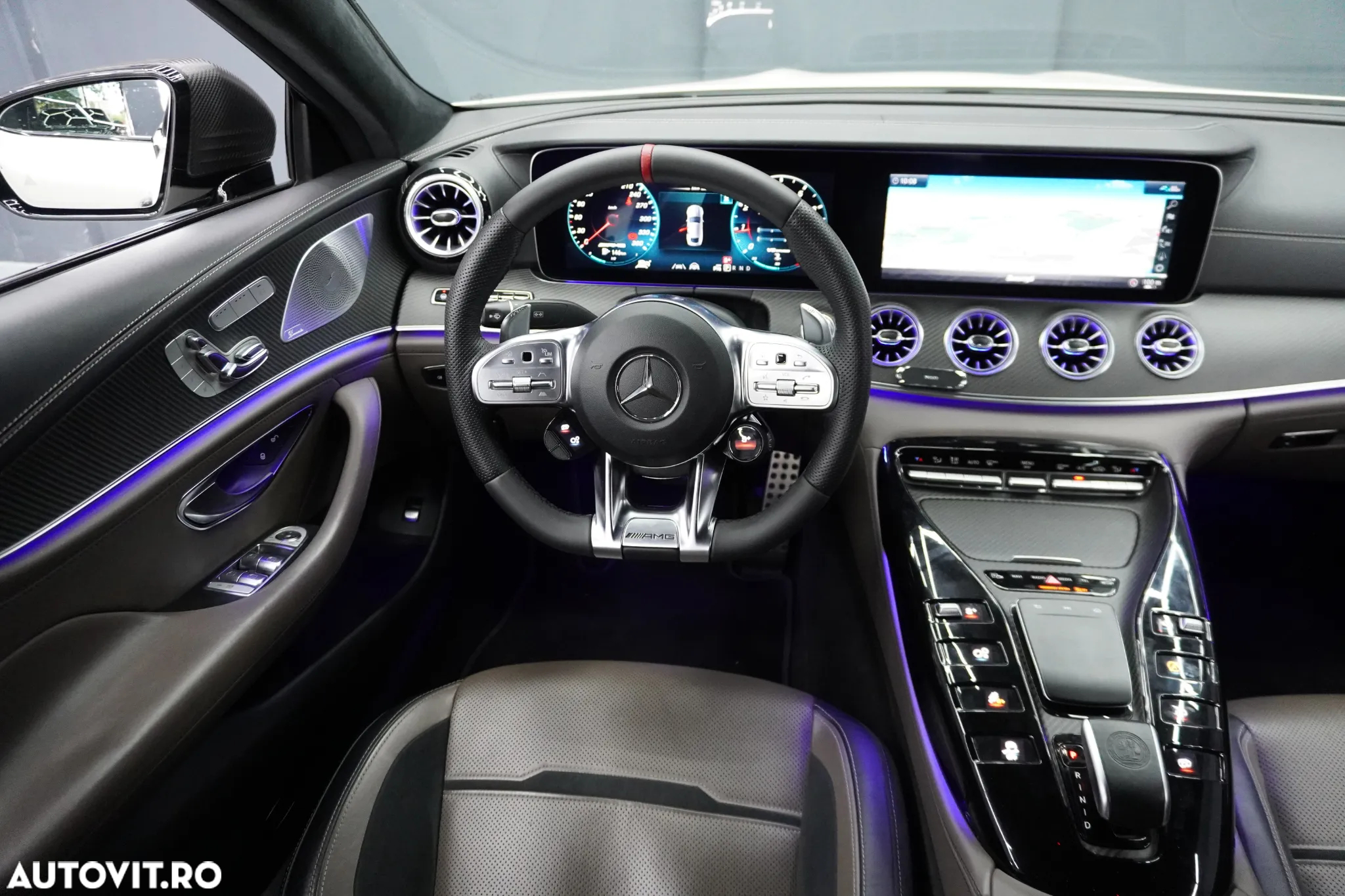 Mercedes-Benz AMG GT-S 63 4MATIC+ - 28