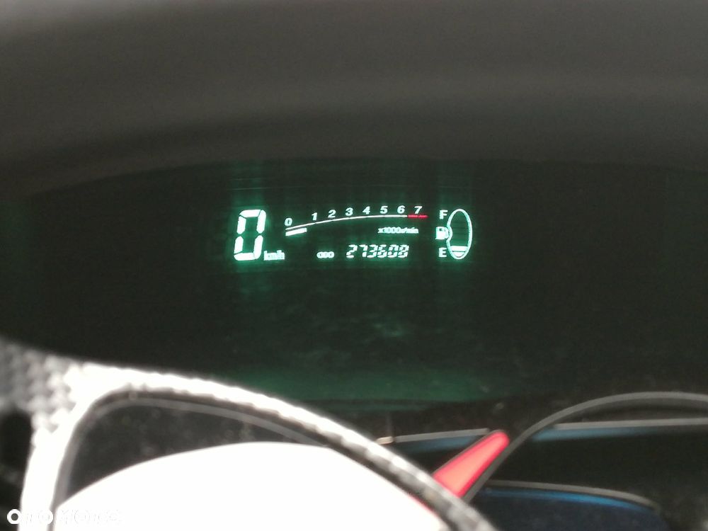 Toyota Yaris 1.0 Base - 11