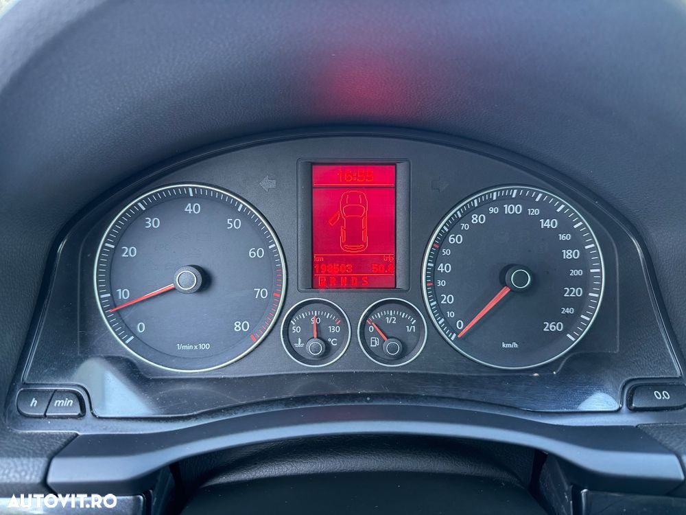 Volkswagen Golf 1.4 TSI GT Sport DSG - 16