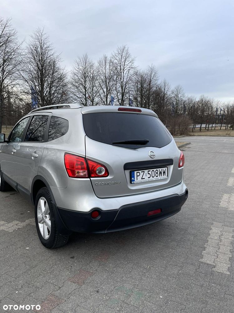 Nissan Qashqai+2 - 5