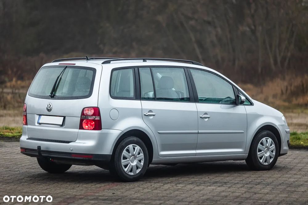 Volkswagen Touran 1.4 TSI Comfortline - 11