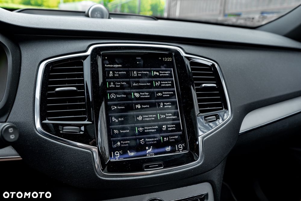 Volvo XC 90 - 37