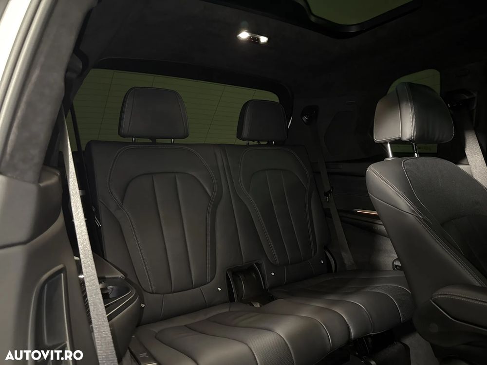BMW X7 - 14