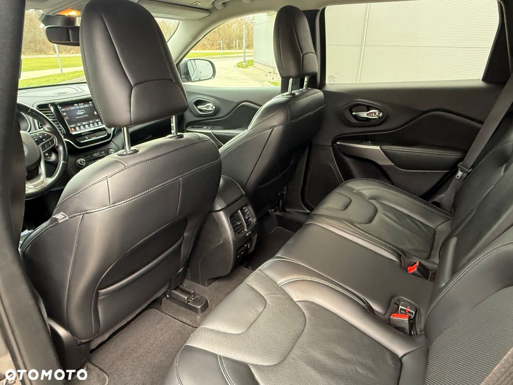 Jeep Cherokee 3.2 V6 Pentastar Active Drive I Automatik Limited - 8