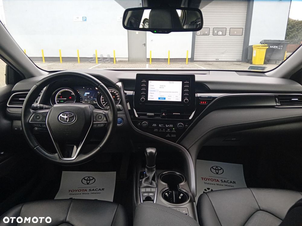 Toyota Camry 2.5 Hybrid Comfort CVT - 11