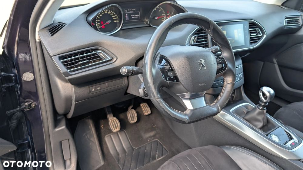 Peugeot 308 - 15