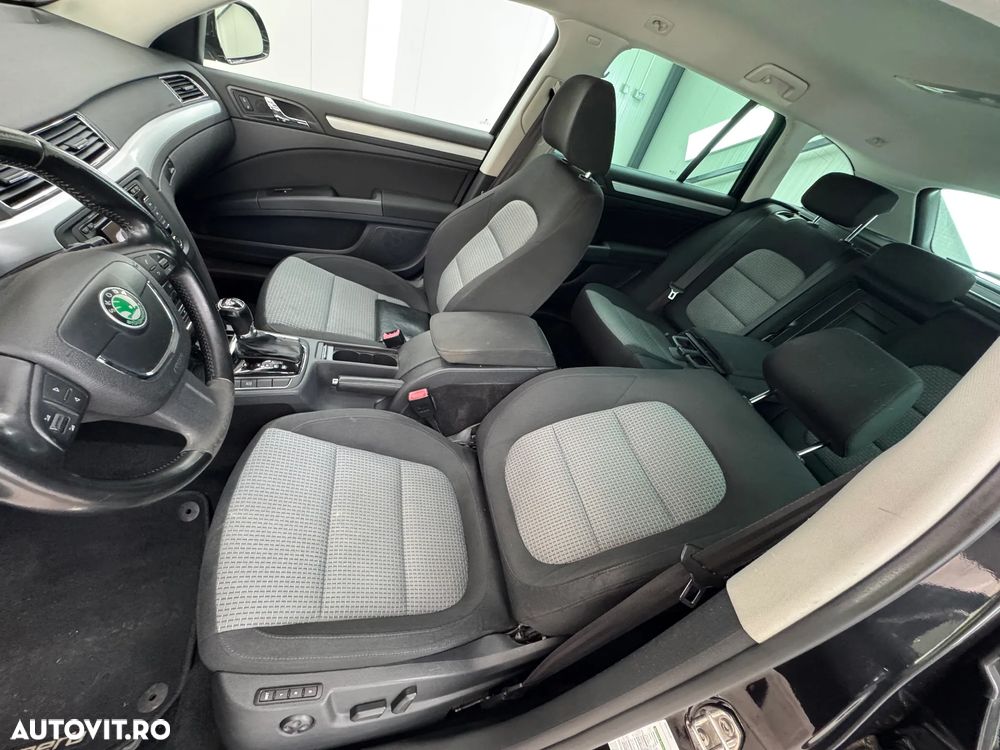 Skoda Superb 2.0 TDI Green tec DSG Exclusive - 5