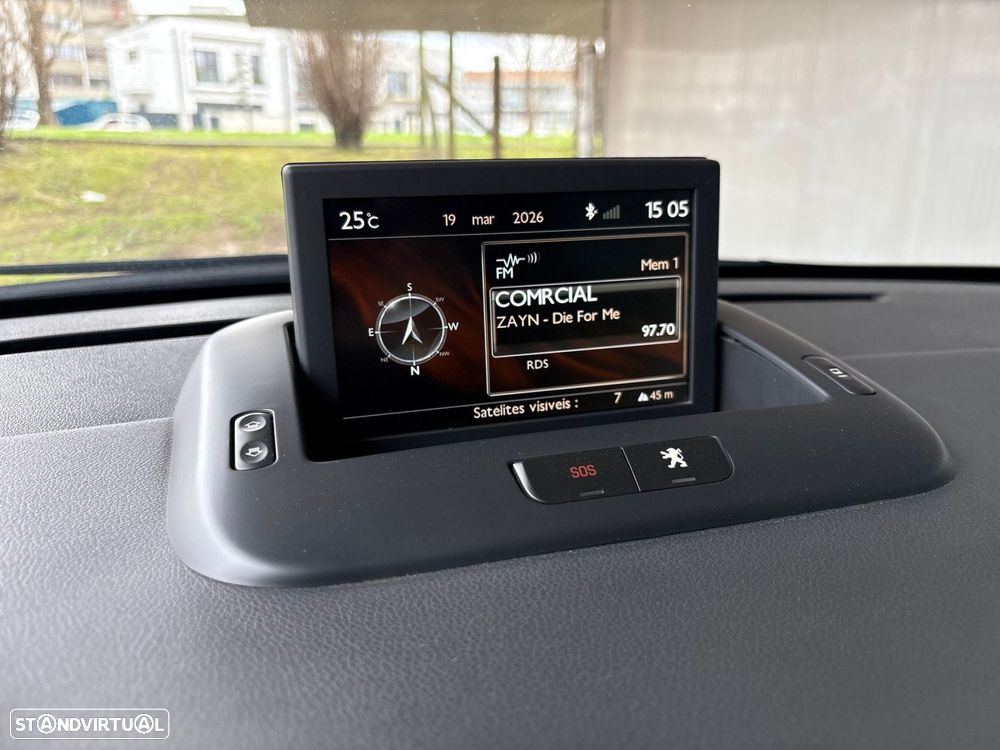 Peugeot 3008 1.6 HDi Allure - 7