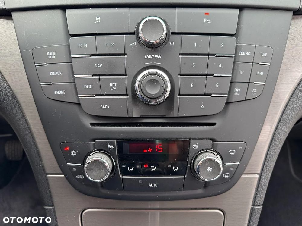 Opel Insignia - 36