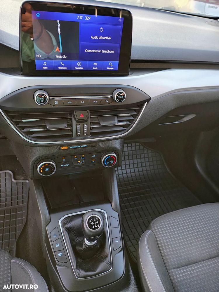 Ford Focus Turnier 1.5 EcoBlue Start-Stopp-System COOL&CONNECT DESIGN - 20