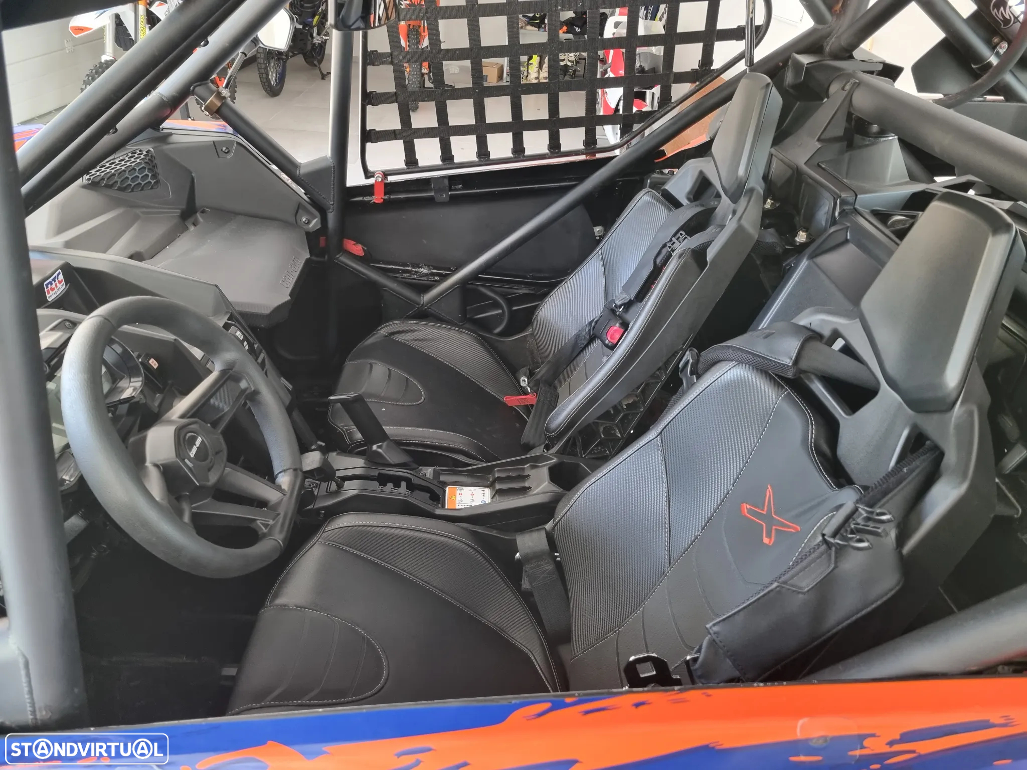 Can-Am Maverick X3 Can am x3 - 12