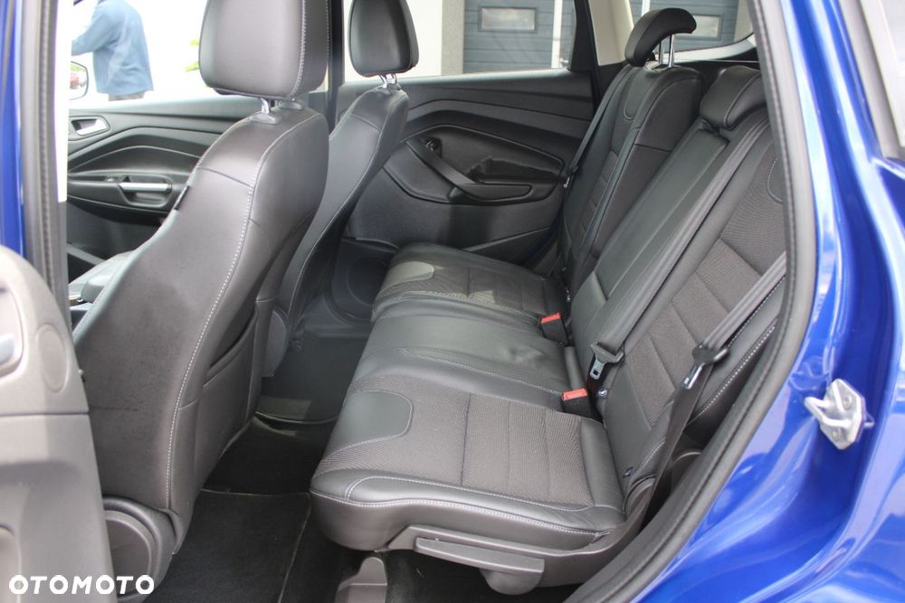 Ford Kuga - 21