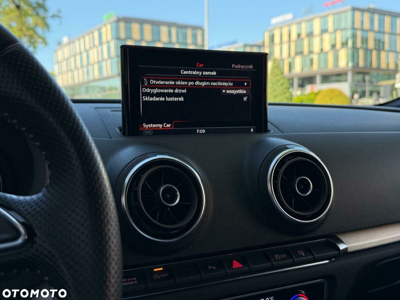 Audi A3 1.4 TFSI CoD ultra Ambiente S tronic - 28