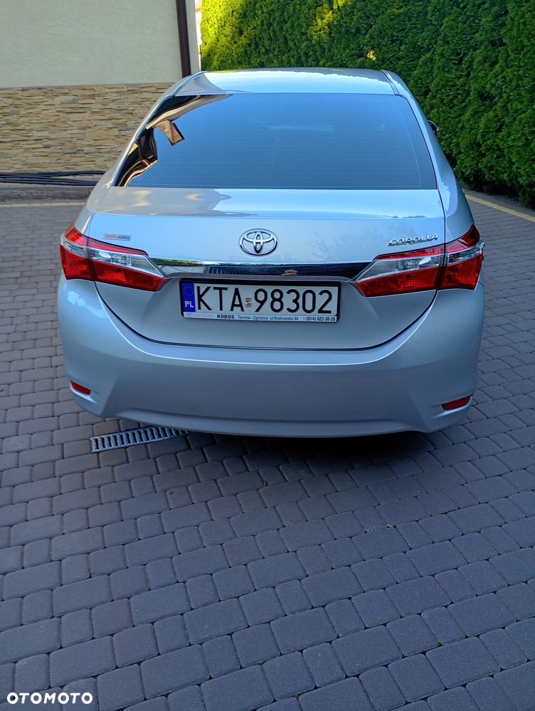 Toyota Corolla 1.6 Active - 5