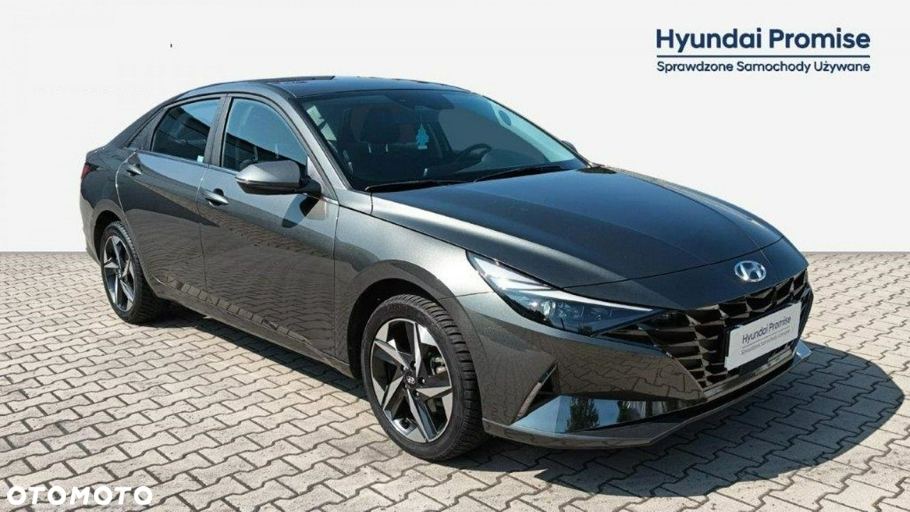 Hyundai Elantra 1.6 Smart CVT - 3