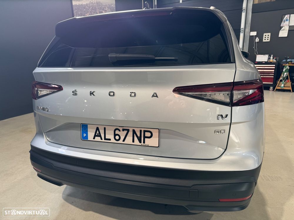 Skoda Enyaq iV 60 Sportline - 9