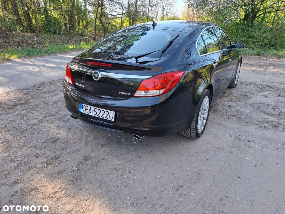 Opel Insignia ver-1-6-turbo - 2
