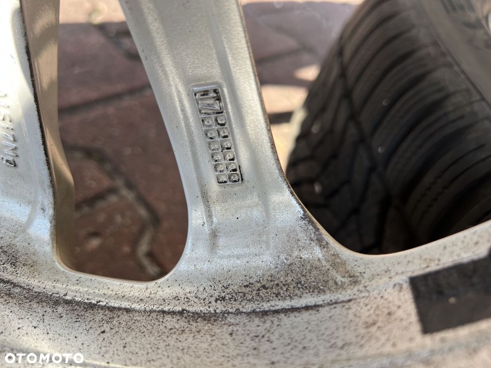 Sprzedam oryginalny komplet felg Mercedes GLA 17” wraz z oponami zimowymi oraz czujnikami ciśnienia - 7