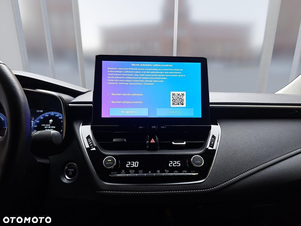 Toyota Corolla 1.8 Hybrid Comfort - 18