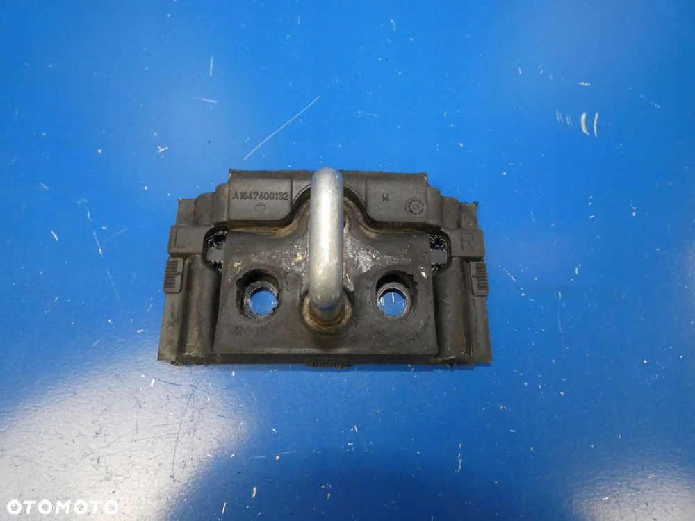 MERCEDES ML W164 RYGIEL KLAPY BAGAŻNIKA - 1