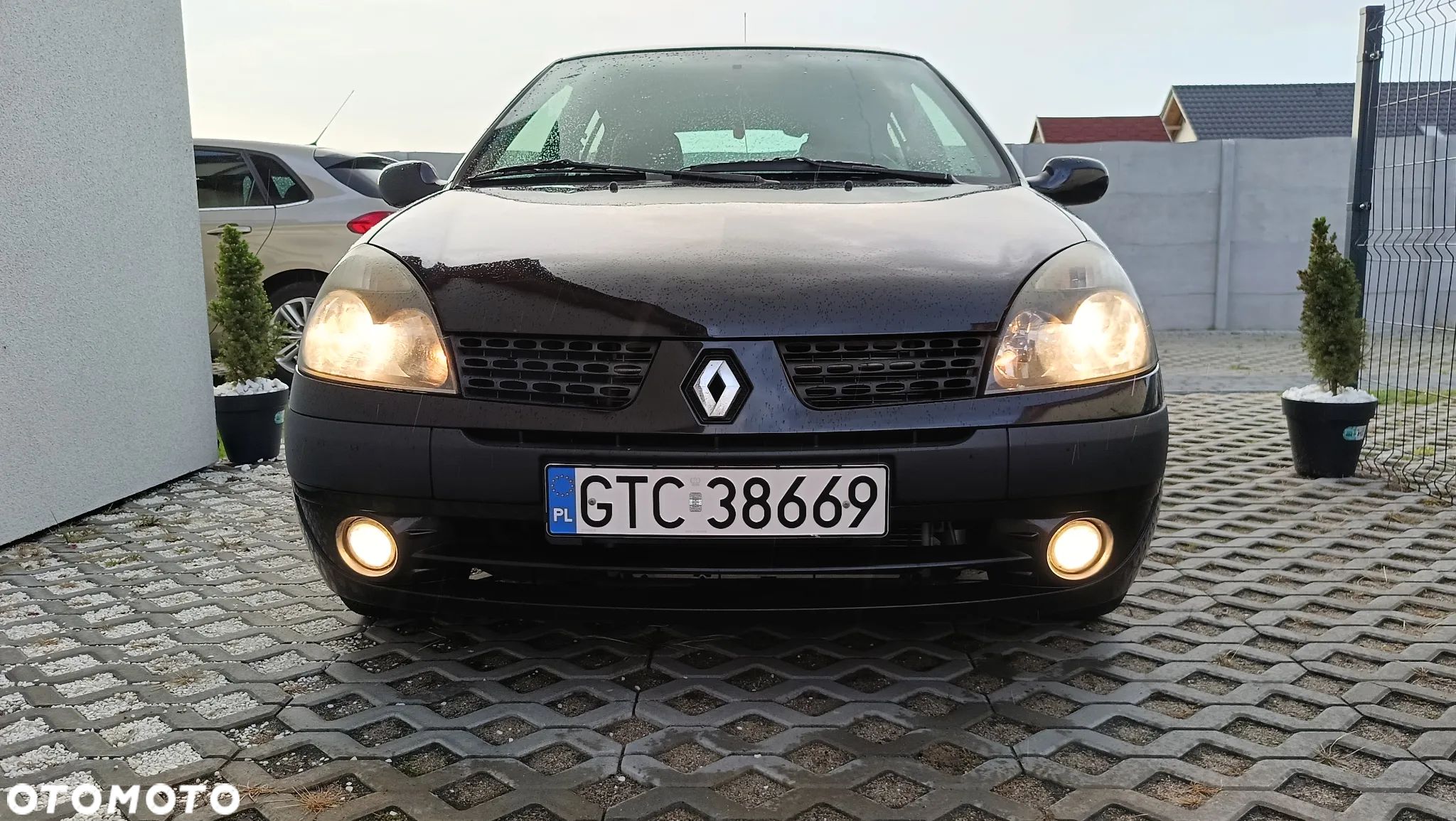 Renault Clio 1.4 16V Pack Dynamique - 1