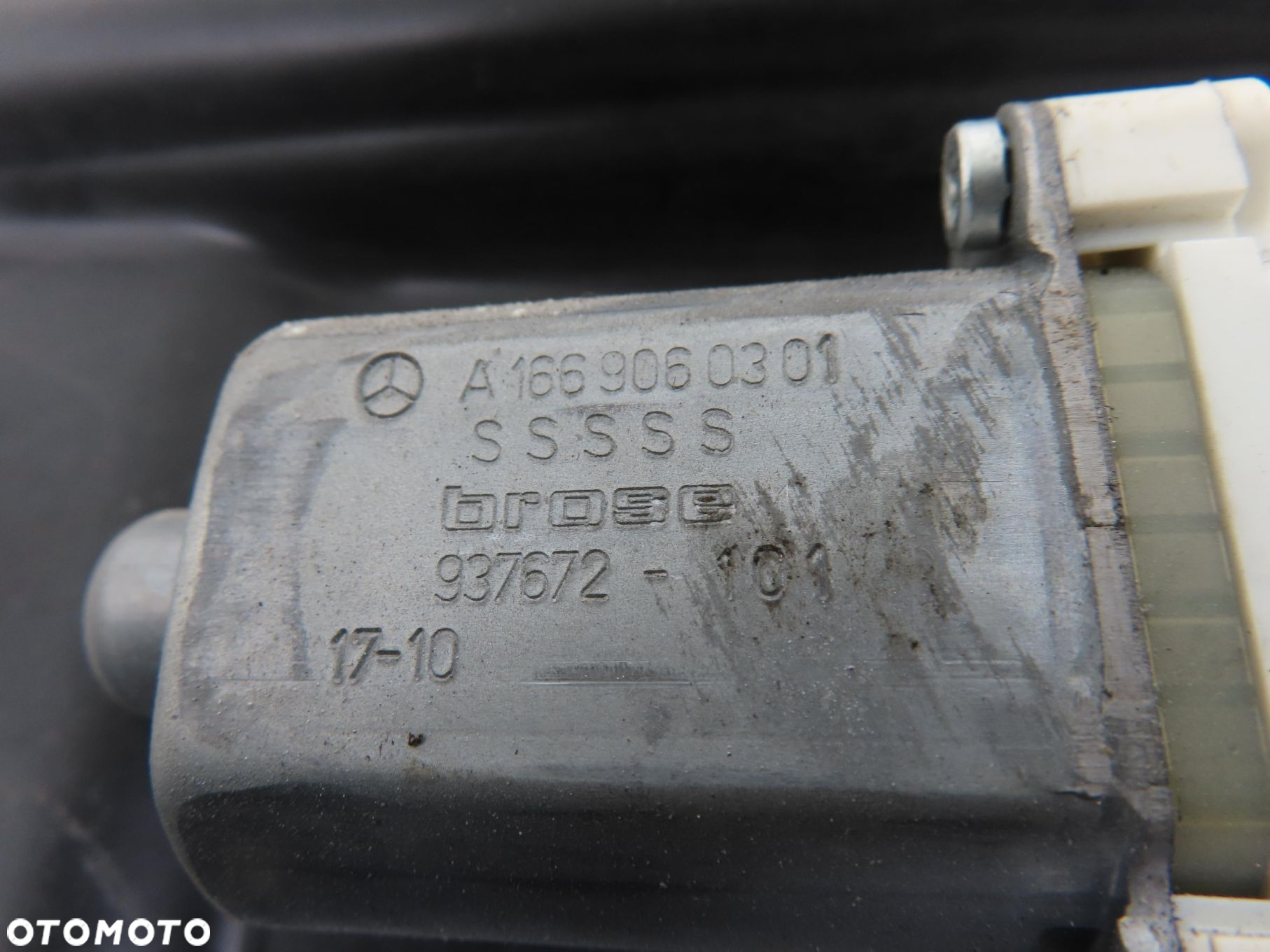 PODNOŚNIK SZYBY PRAWY PRZEDNI MERCEDES-BENZ GLE W166 A1667201202 - 6