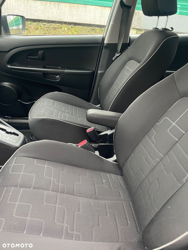 Kia Venga 1.6 L - 15