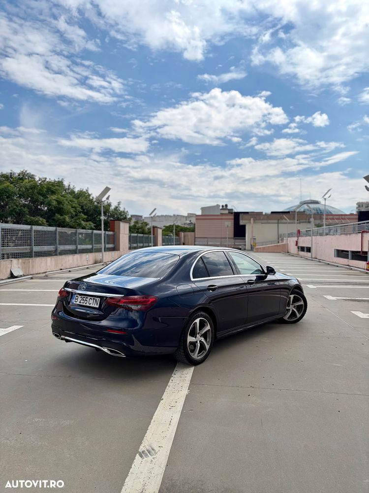Mercedes-Benz E 220 d Aut. - 2