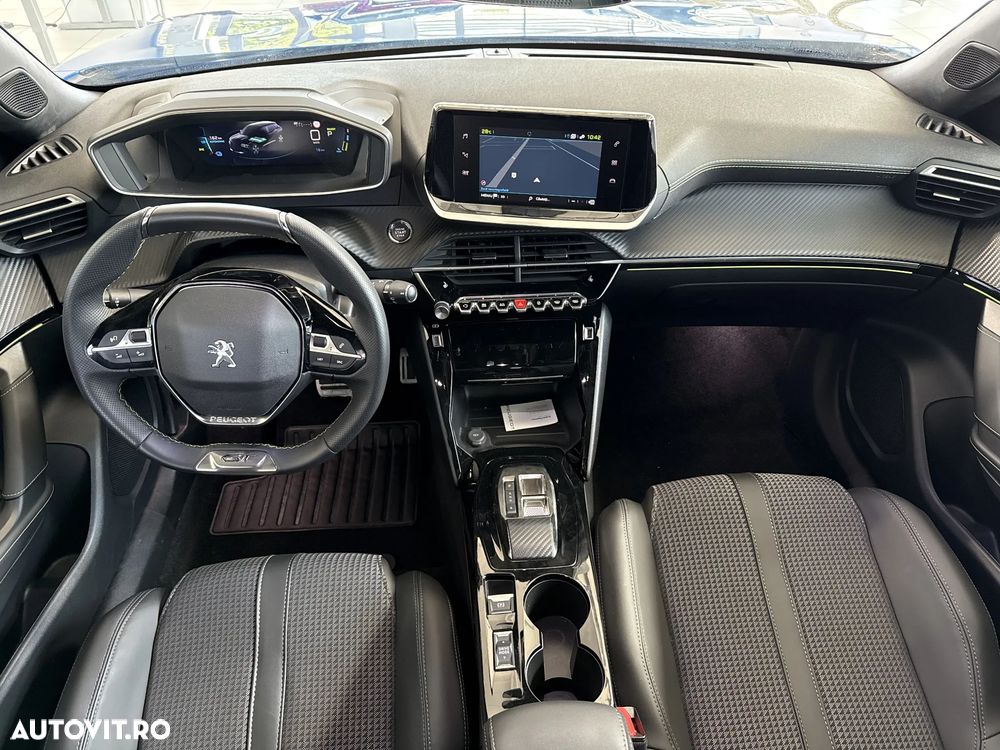 Peugeot 2008 e-2008 GT - 9