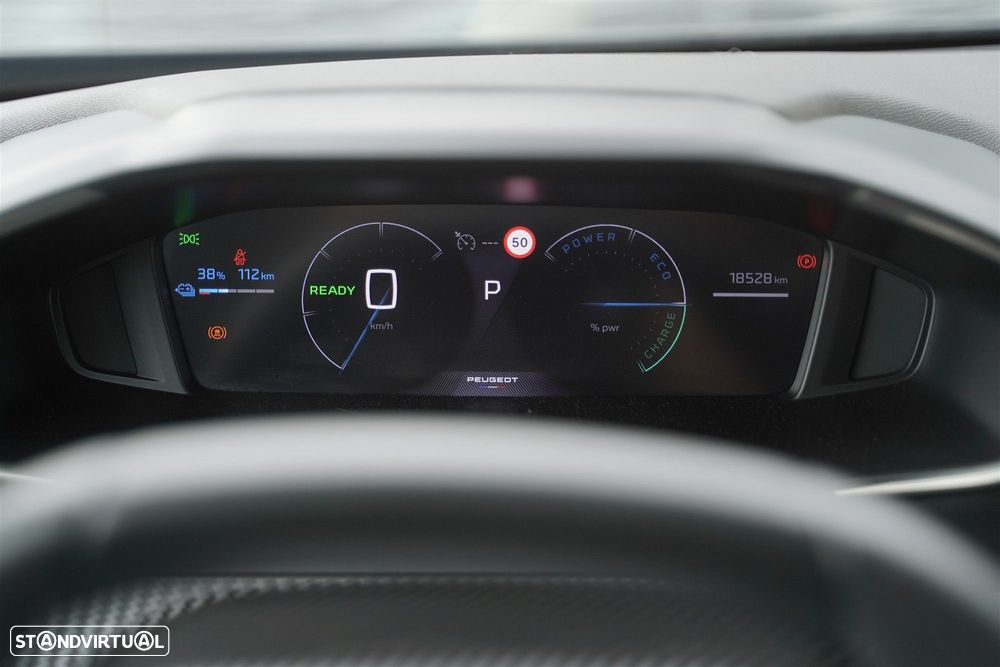 Peugeot e-2008 54 kWh Allure - 21