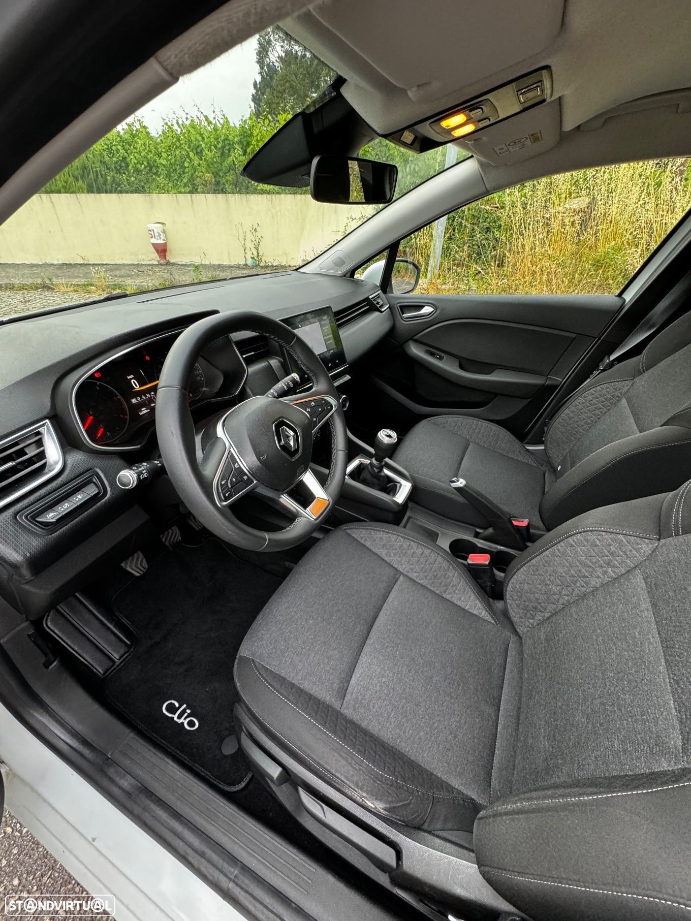 Renault Clio (Energy) dCi 90 Start & Stop INTENS - 9