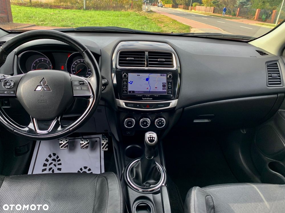 Mitsubishi ASX 1.6 2WD Instyle - 17