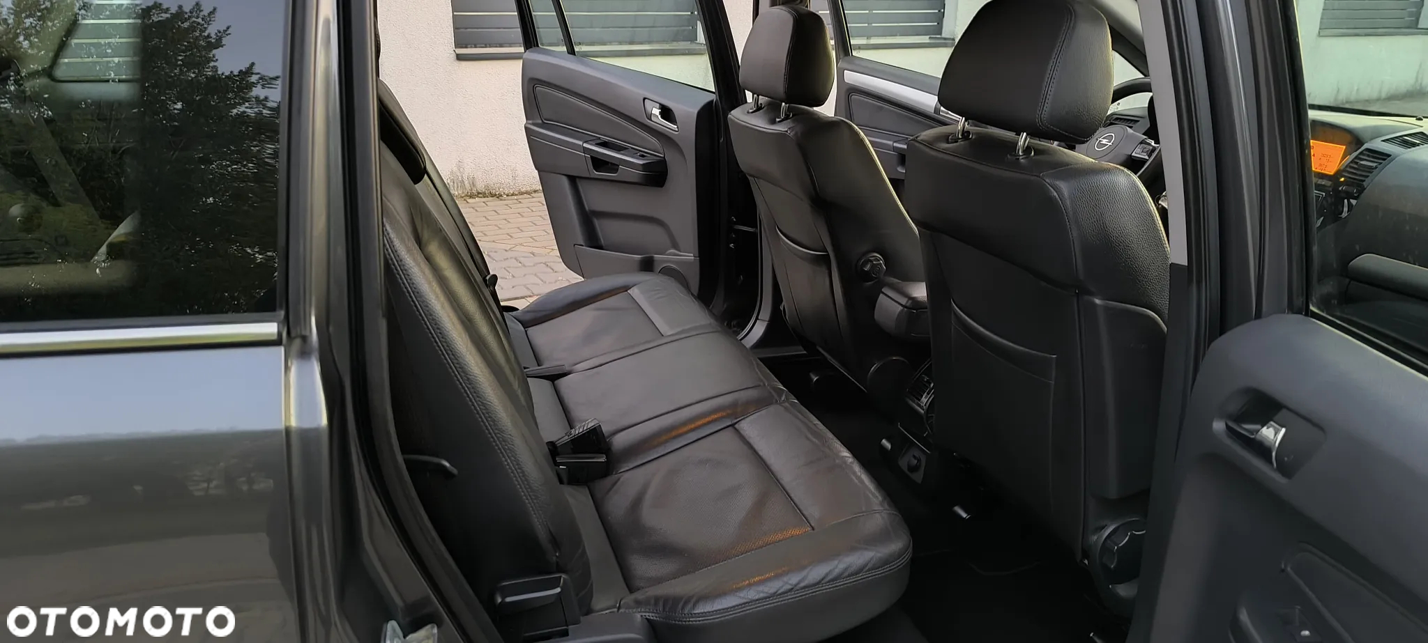 Opel Zafira 2.2 Automatik Edition - 36