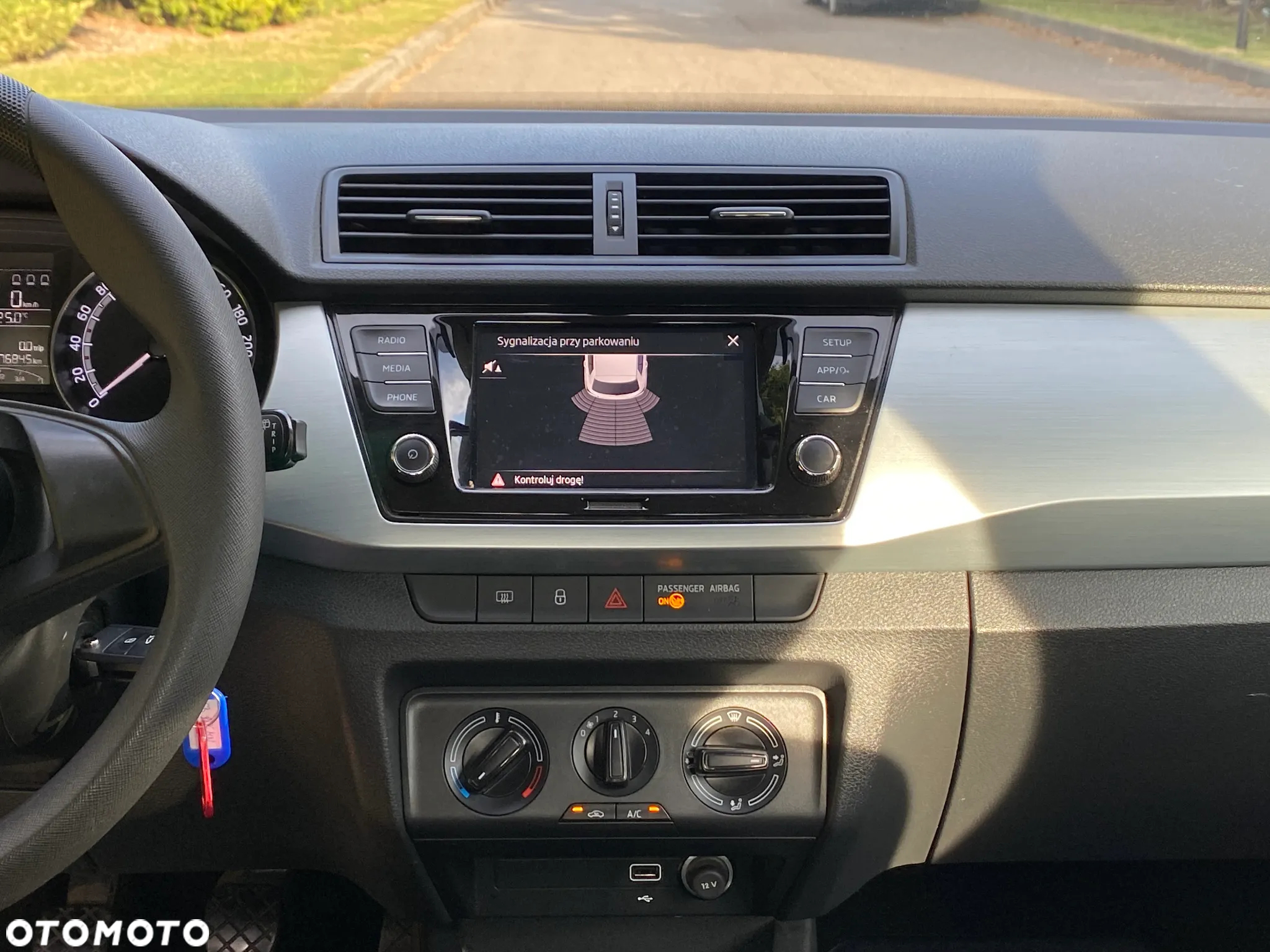 Skoda Fabia 1.0 Ambition - 11