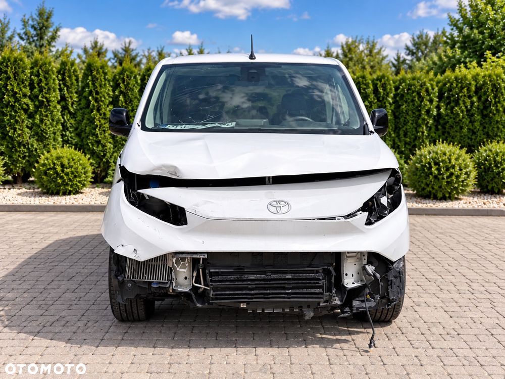 Toyota ProAce Kombi D-4D Medium 2,6t - 2