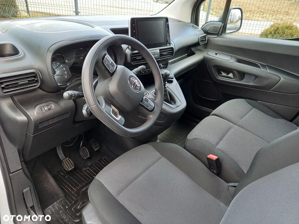 Toyota PROACE CITY - 10