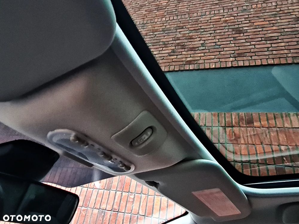 Nissan Qashqai+2 2.0 tekna - 27