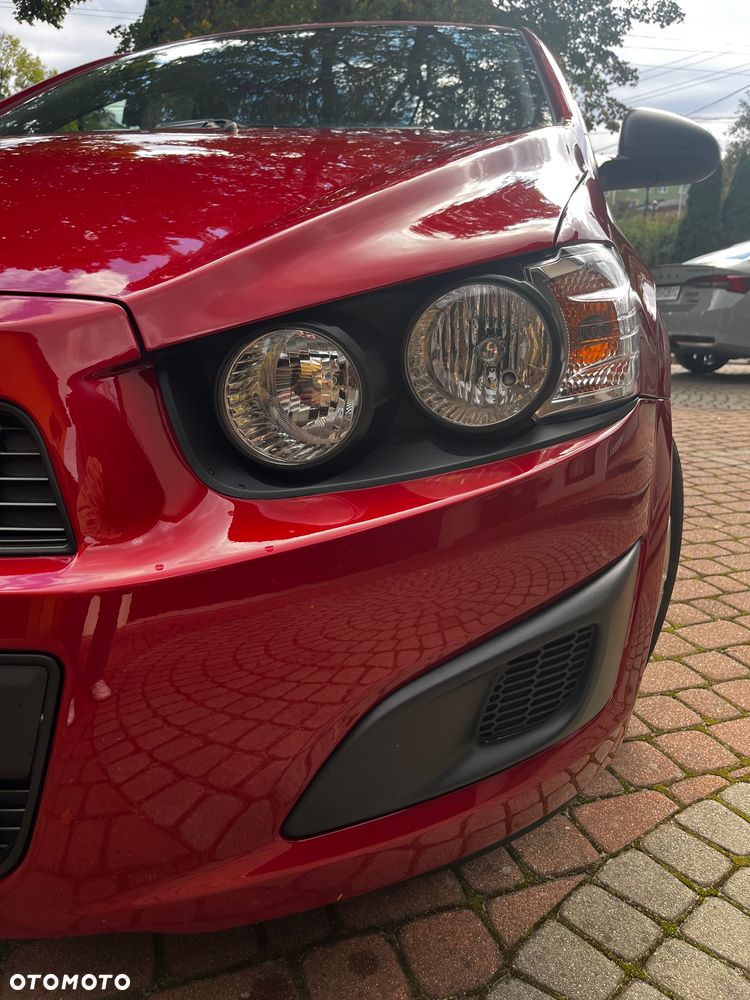 Chevrolet Aveo 1.2 LT - 10