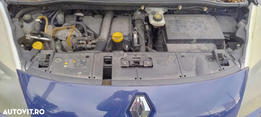 Renault Grand Scenic - 7