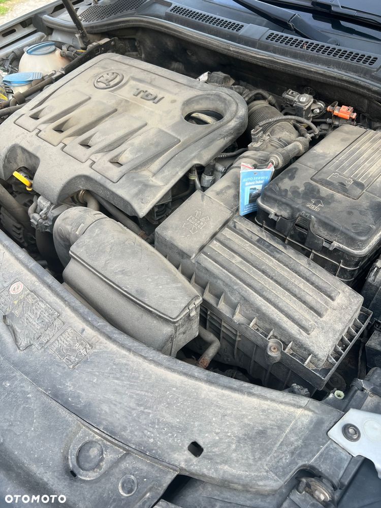 Skoda Superb 2.0 TDI Elegance - 11