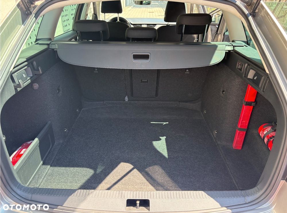 Skoda Octavia Scout 2.0 TDI 4x4 DSG - 7