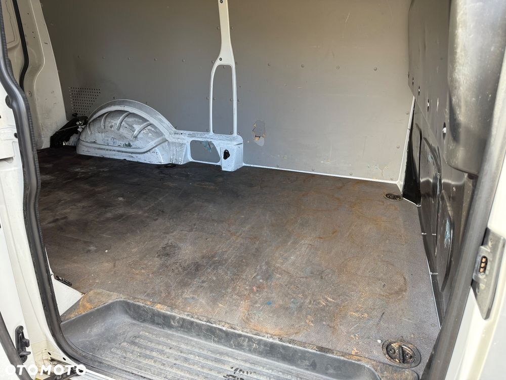 Volkswagen Transporter T6 - 27