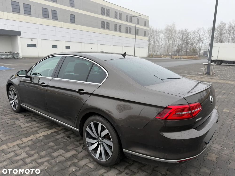 Volkswagen Passat 2.0 TDI BMT 4Mot Highline DSG - 3