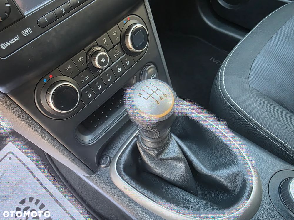 Nissan Qashqai 2.0 4x4 Tekna - 23