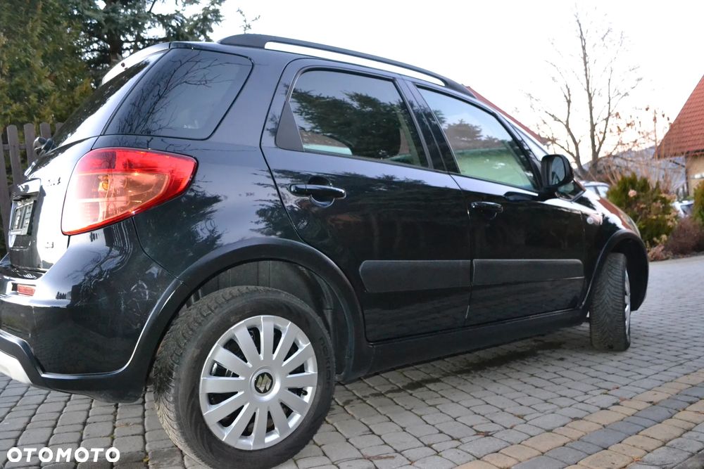 Suzuki SX4 1.6 Premium 4WD - 6