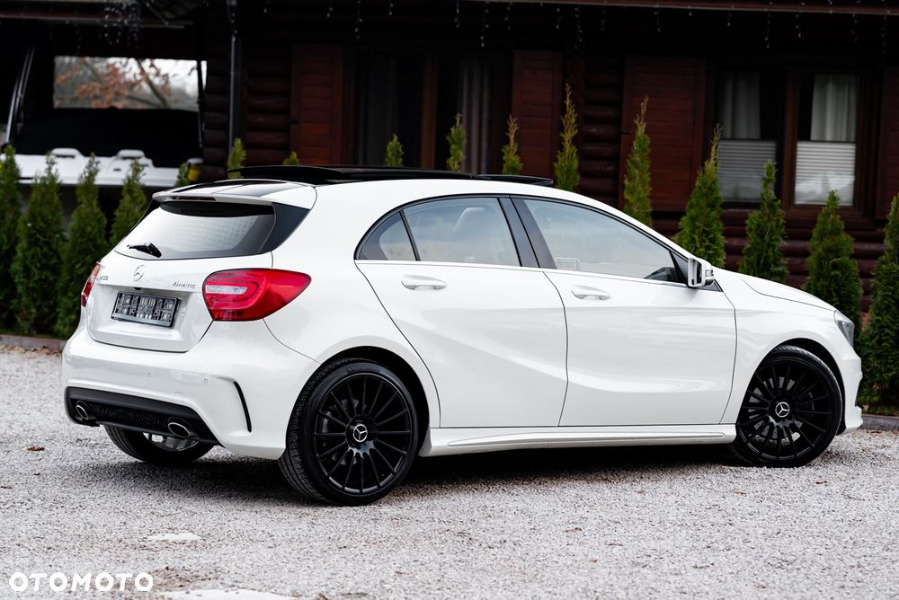 Mercedes-Benz Klasa A 250 4Matic 7G-DCT AMG Line - 10