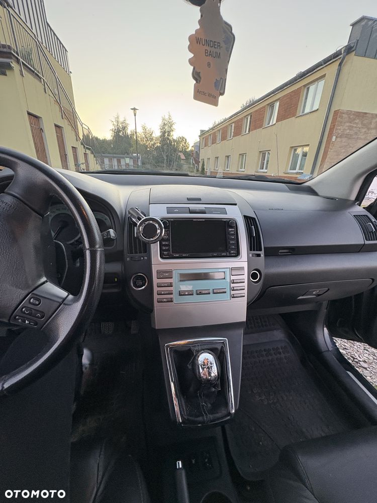 Toyota Corolla Verso 2007 photo 3