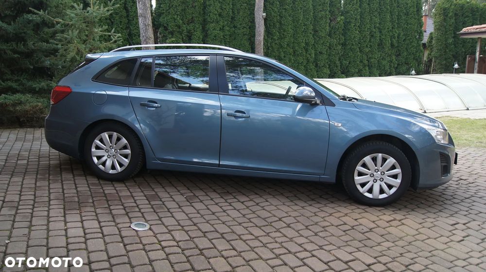 Chevrolet Cruze 1.6 LT - 5